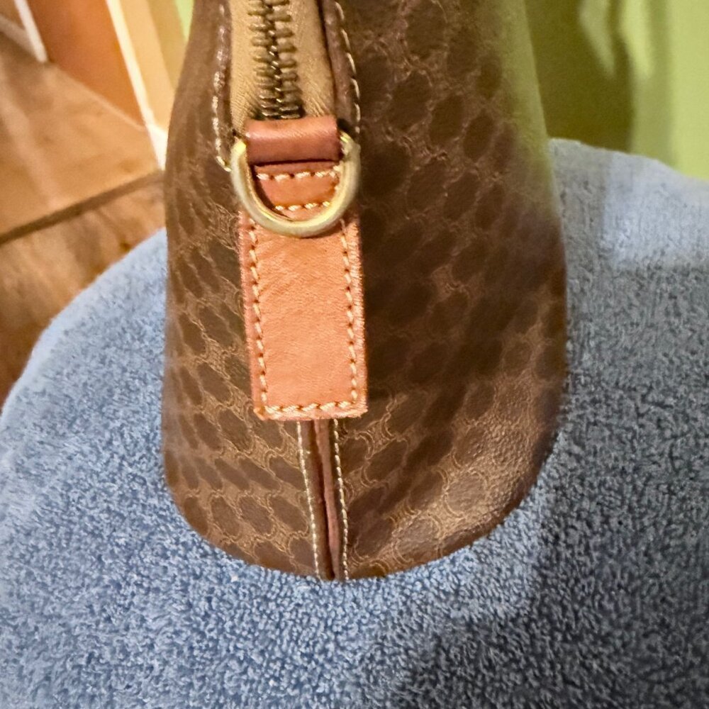 AUTHENTIC Celine Macadam Classic Handbag $250 - Picture 6 of 10